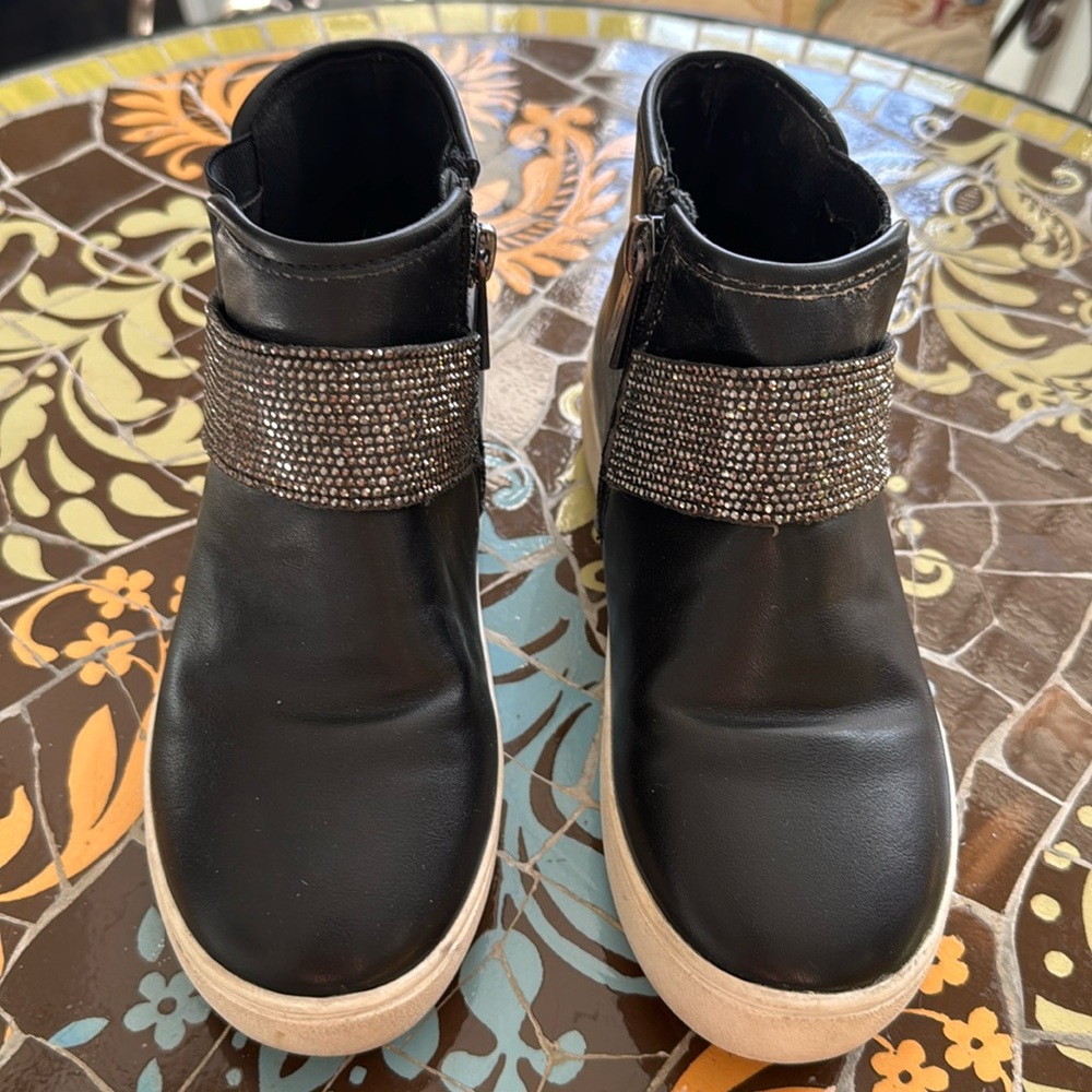 MK MICHAEL KORS GIRLS SNEAKER BOOTIE SZ:13